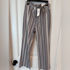 Striped pattern pants